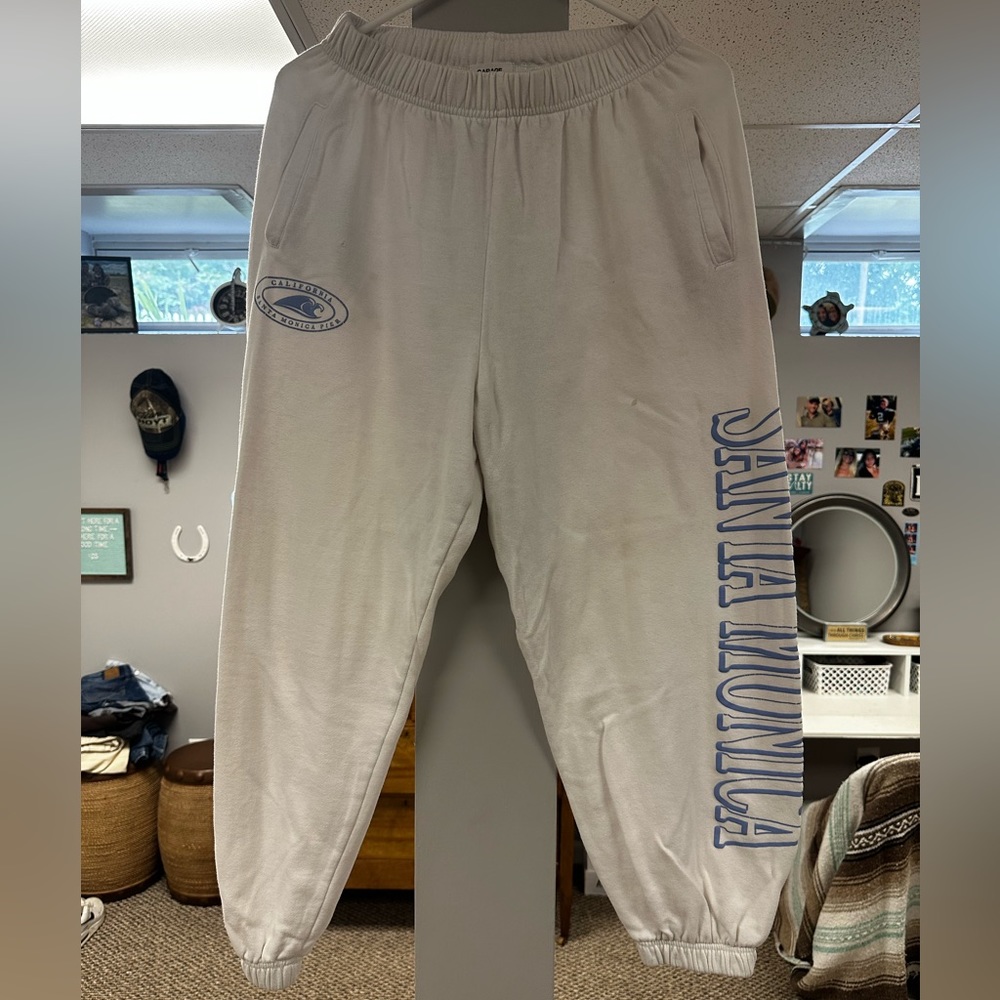 “Santa Monica” white sweatpants